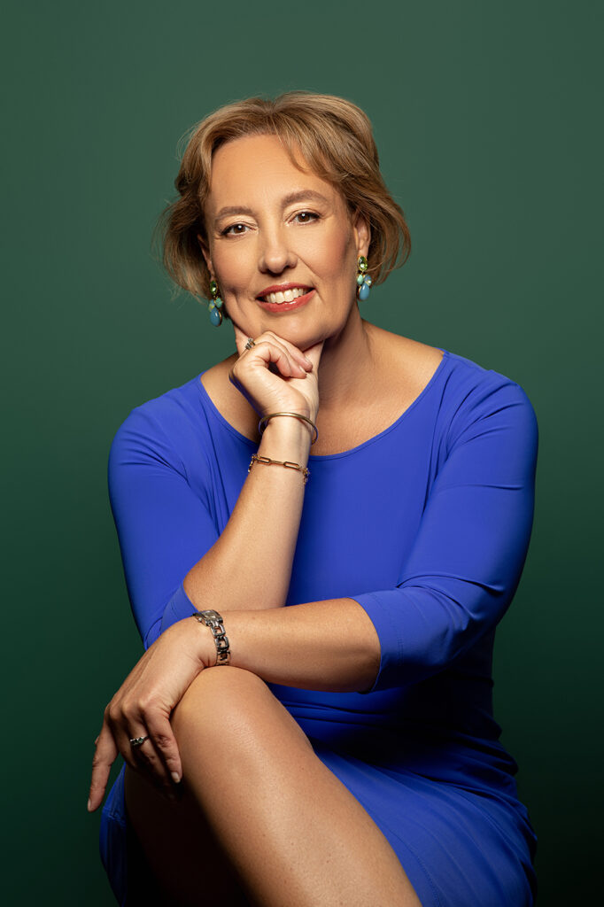 Portretfoto van Maryse Spapens, oprichter ZorgkompaZ